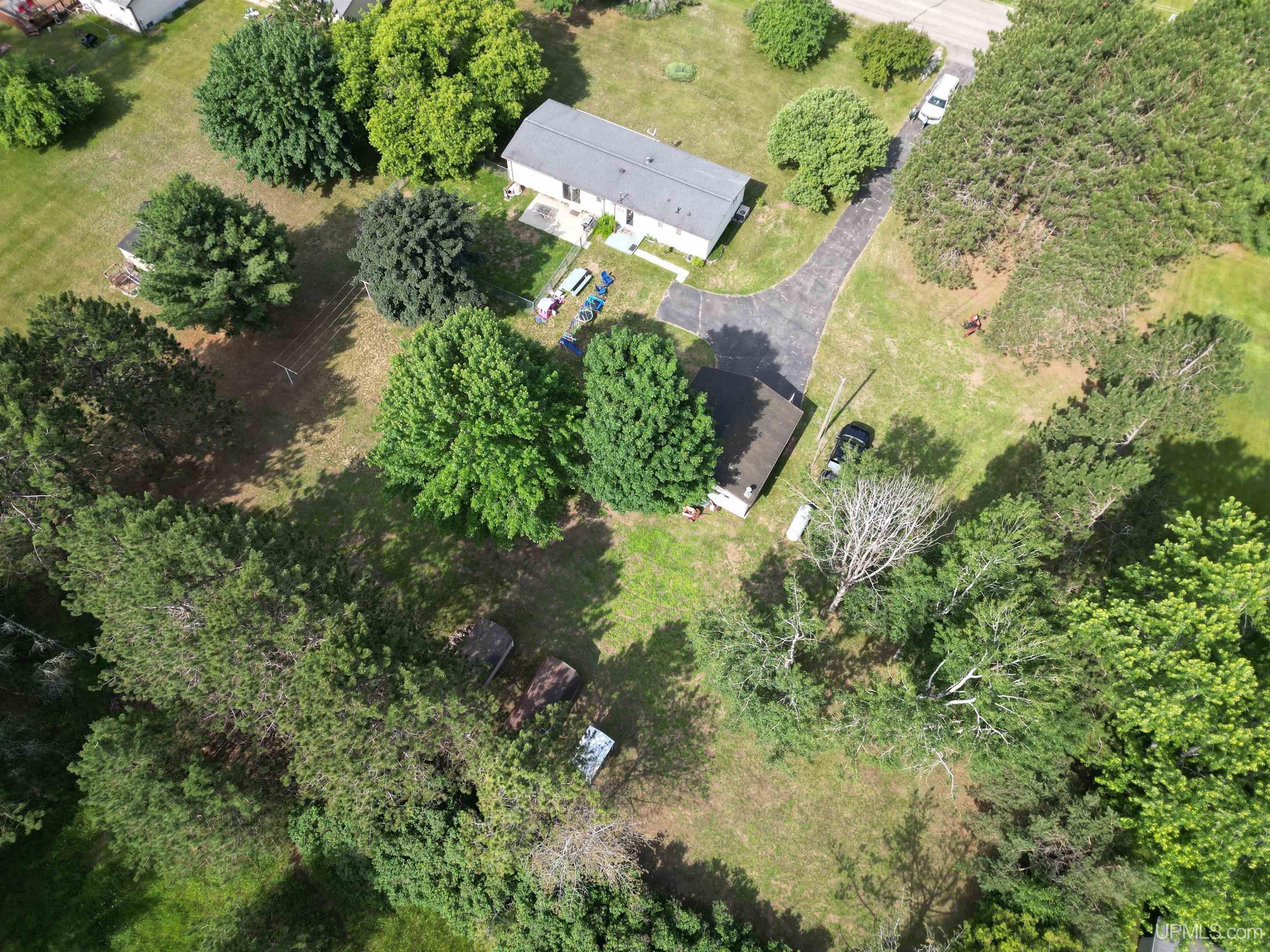 4828 I Road Bark River, MI 49807 - Photo 7 of 47