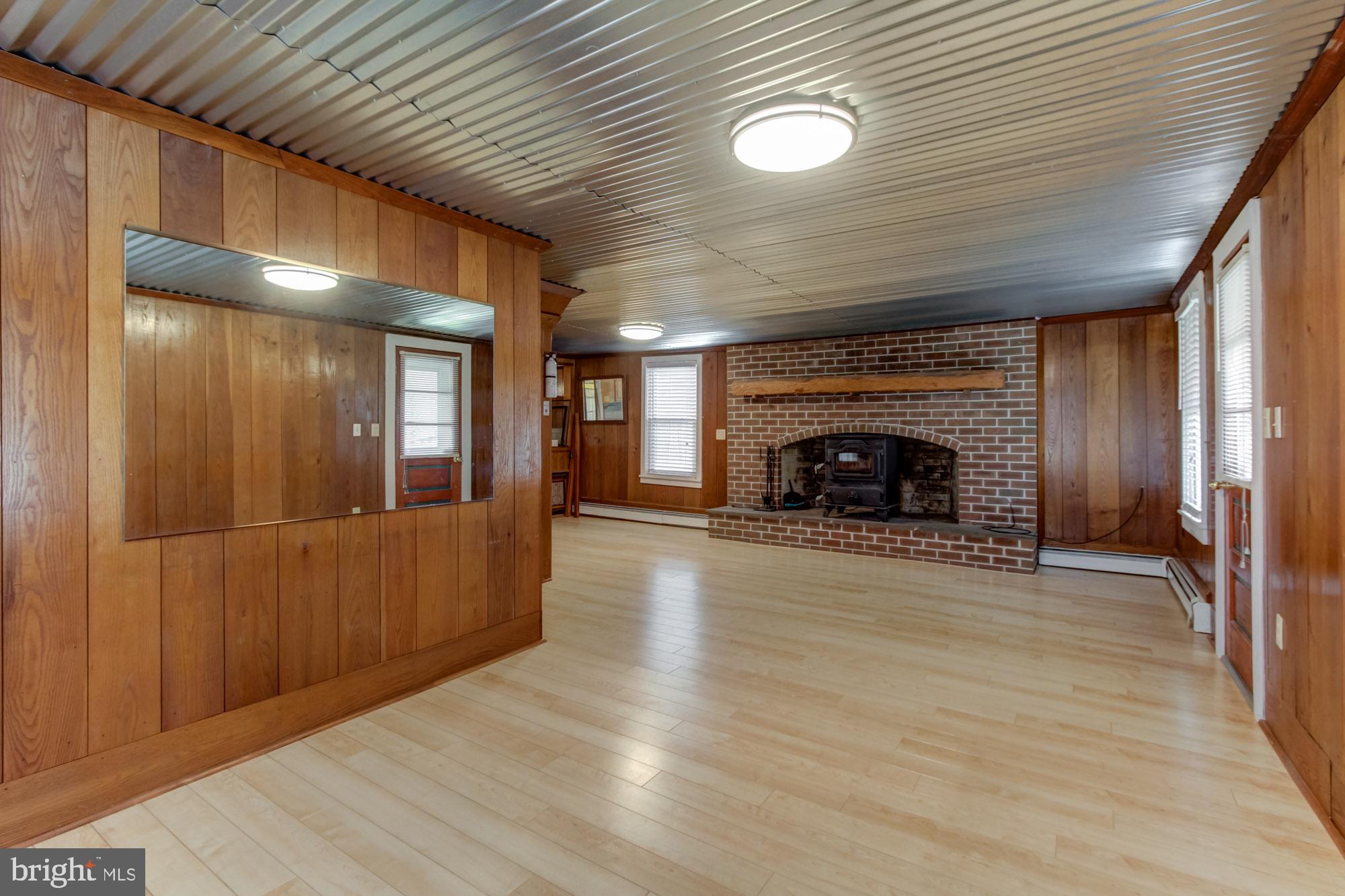 267 Little Creek Road Spring Grove, PA 17362 - Photo 4 of 35 Living Room