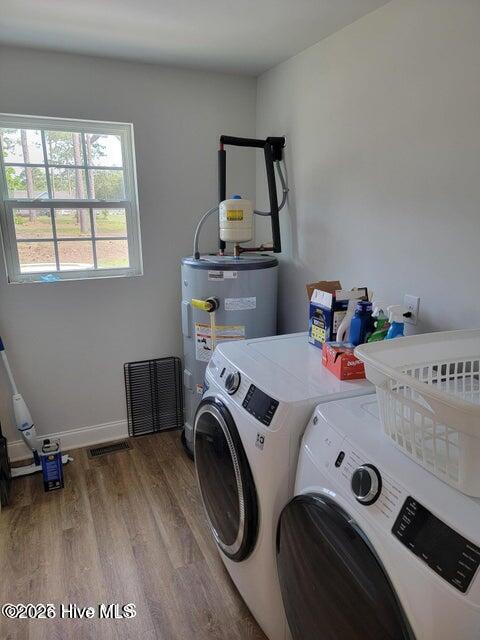 1053 Springdale Road Southport, NC 28461 - Photo 25 of 32 Large Laundry Room