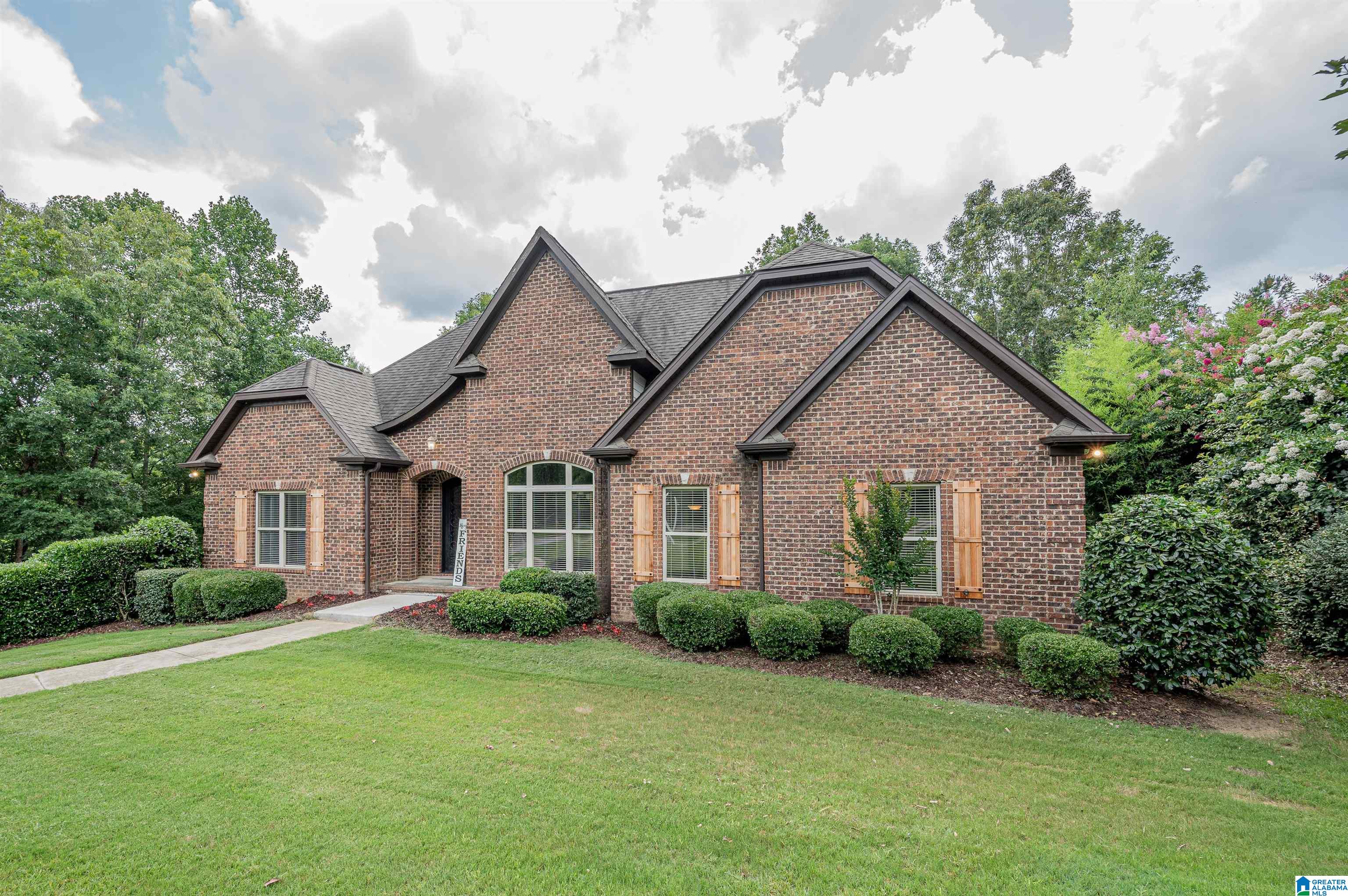 569 Whitetail Run Chelsea, AL 35043 - Photo 2 of 50
