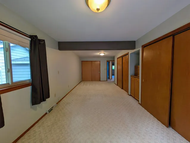 $385,000 | W5915 Lake Drive, Shawano, WI 54166