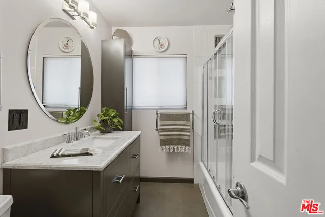 $899,000 | 22301 Leadwell Street, Canoga Park, CA 91303