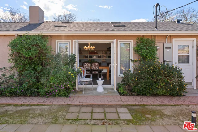 $899,000 | 22301 Leadwell Street, Canoga Park, CA 91303