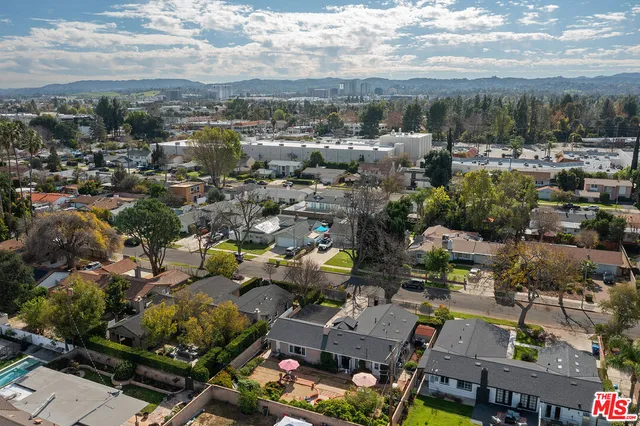 $899,000 | 22301 Leadwell Street, Canoga Park, CA 91303