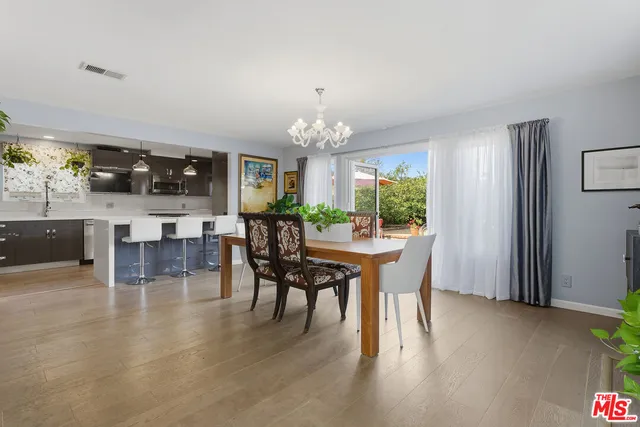 $899,000 | 22301 Leadwell Street, Canoga Park, CA 91303