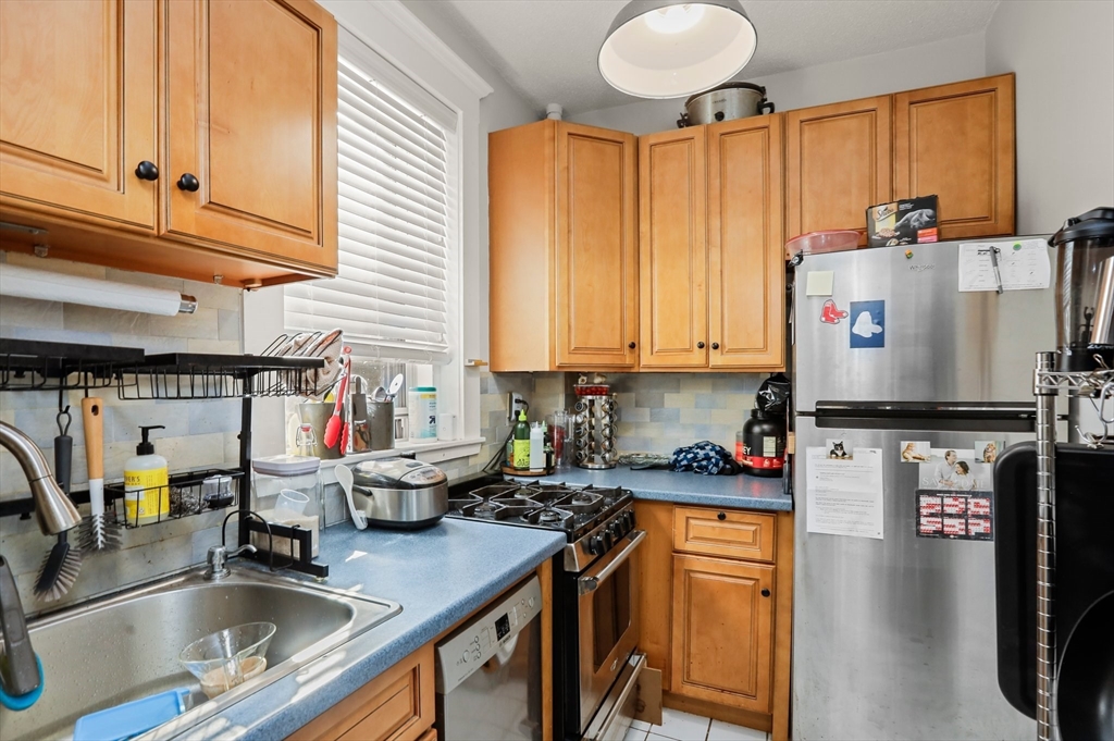 22 Orkney Road, Unit 45 Boston, MA 02135 - Photo 6 of 25
