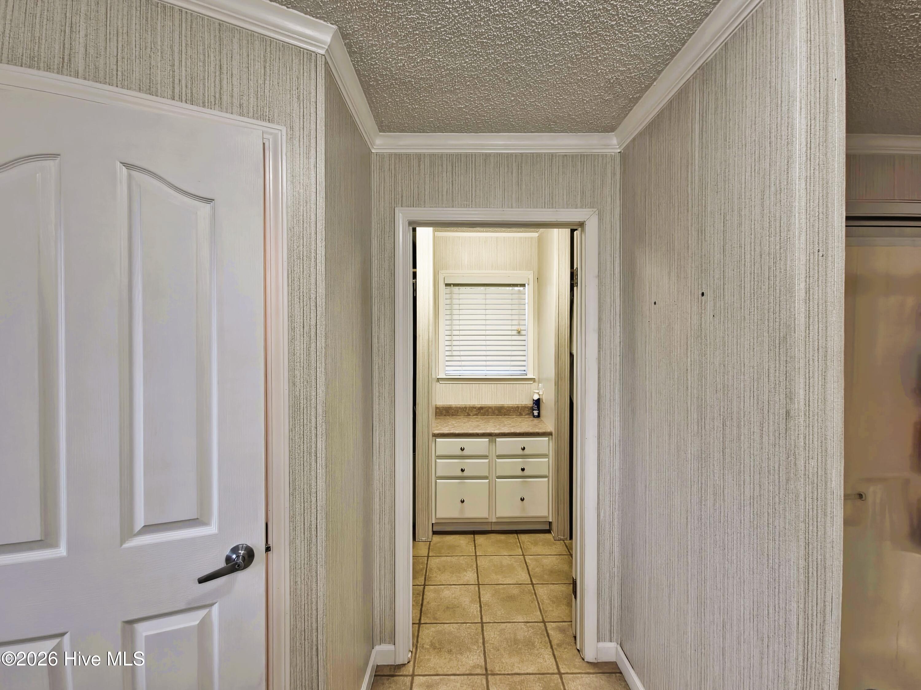 3525 Daughety White Road Kinston, NC 28501 - Photo 16 of 31 Dressing Area