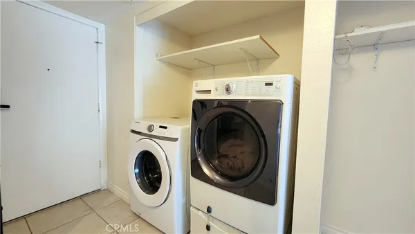 $2,895 | 204 Orange Blossom, Irvine, CA 92618