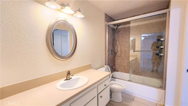 $2,895 | 204 Orange Blossom, Irvine, CA 92618