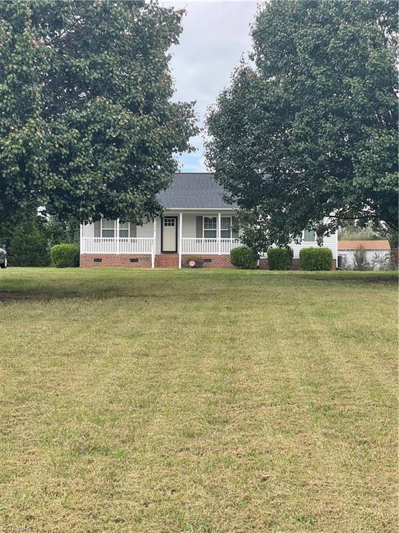 5904 Old 421 Road Liberty, NC 27298 - Photo 2 of 23