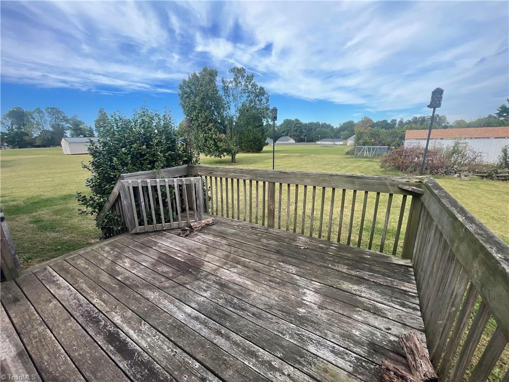 5904 Old 421 Road Liberty, NC 27298 - Photo 10 of 23