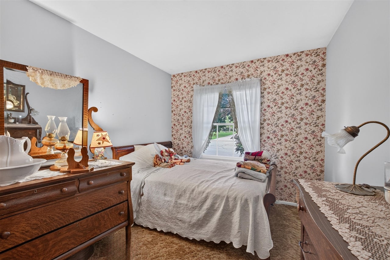 611 Charleston Road Lansing, MI 48917 - Photo 22 of 49 Gallery Image 22