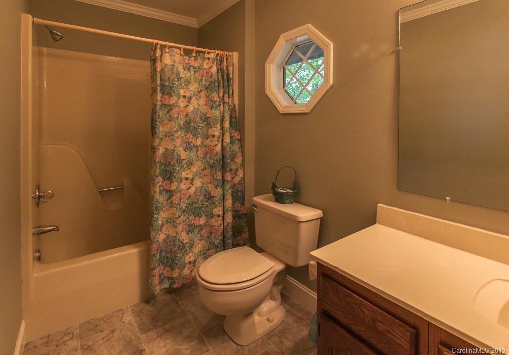 4371 Little Fork Cove Road Denver, NC 28037 - Photo 22 of 24 Gallery Image 22
