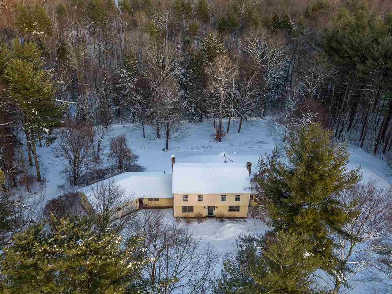 474 Crowell Road Hopkinton, NH 03229 - Photo 2 of 27 Gallery Image 2