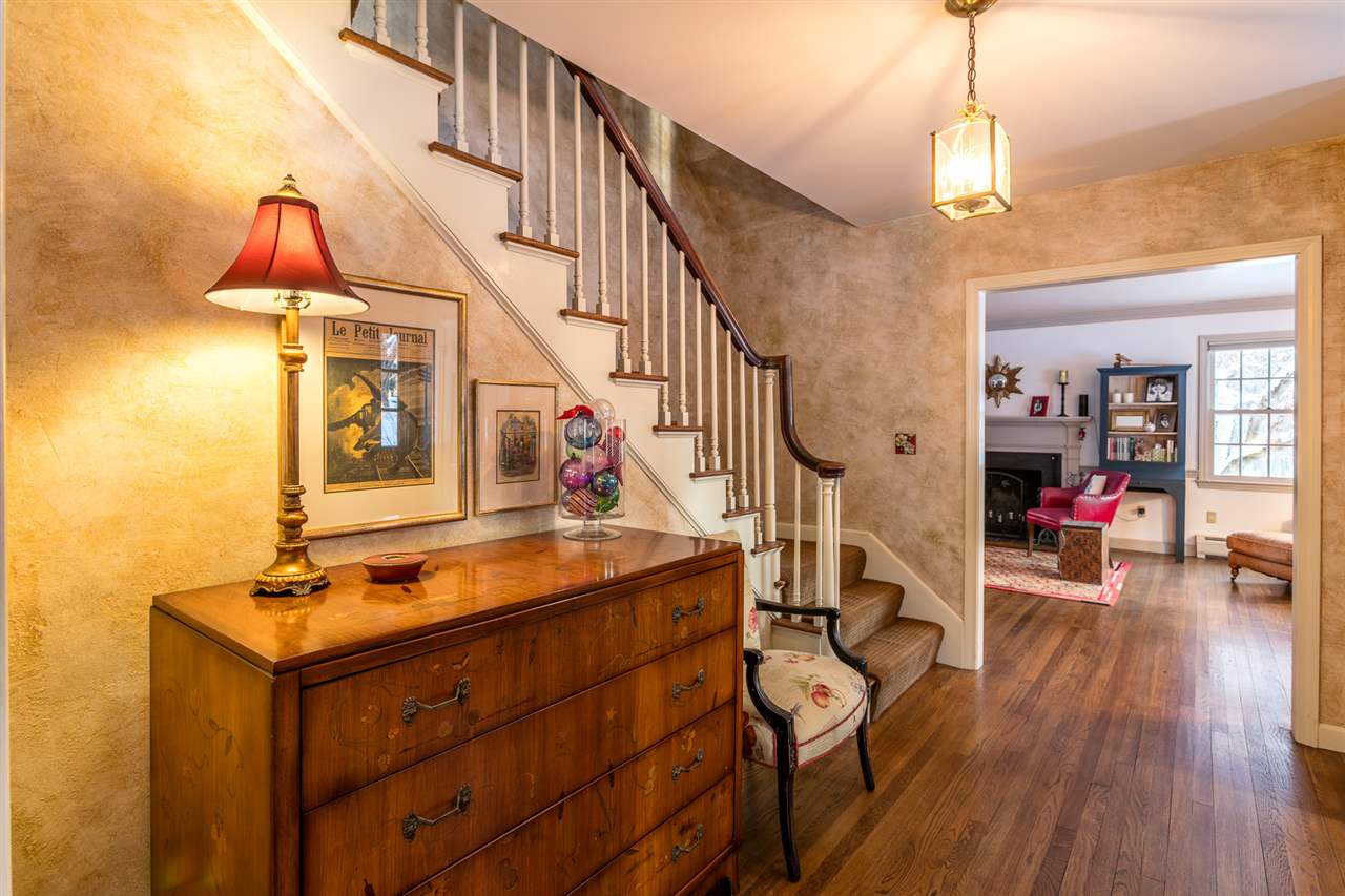 474 Crowell Road Hopkinton, NH 03229 - Photo 12 of 27 Gallery Image 12