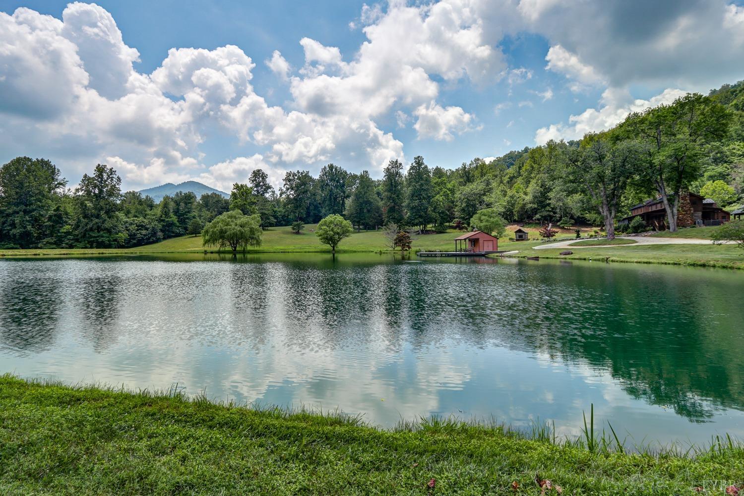 1736 Wares Gap Road Monroe, VA 24574 - Photo 3 of 98 Gallery Image 3