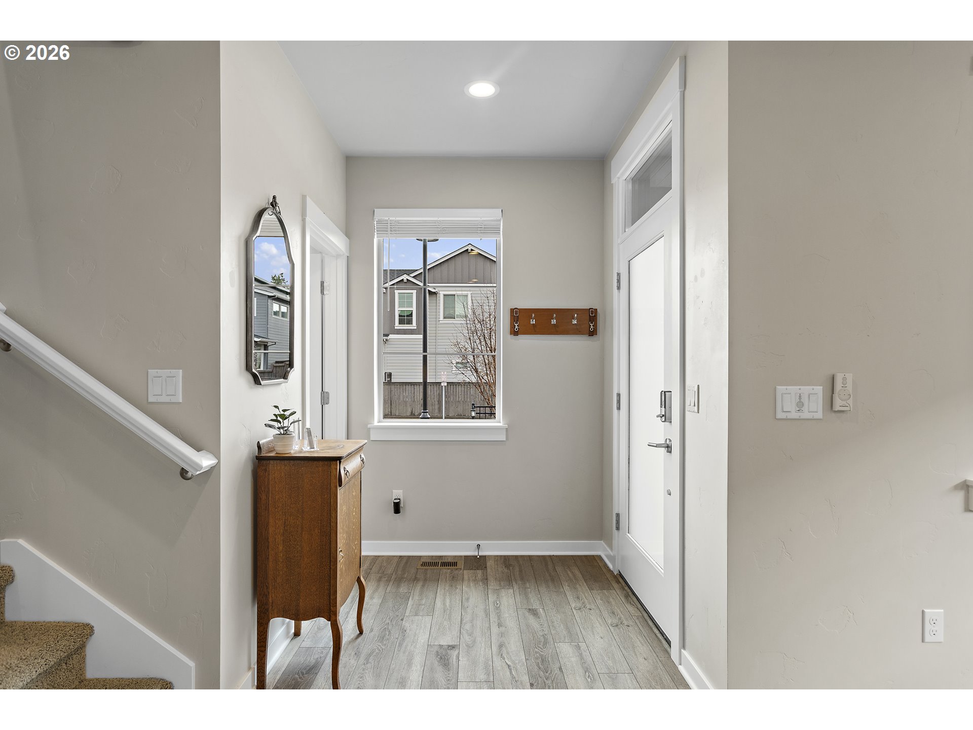 7262 Southwest Woodbury Loop Wilsonville, OR 97070 - Photo 17 of 33 Living Room