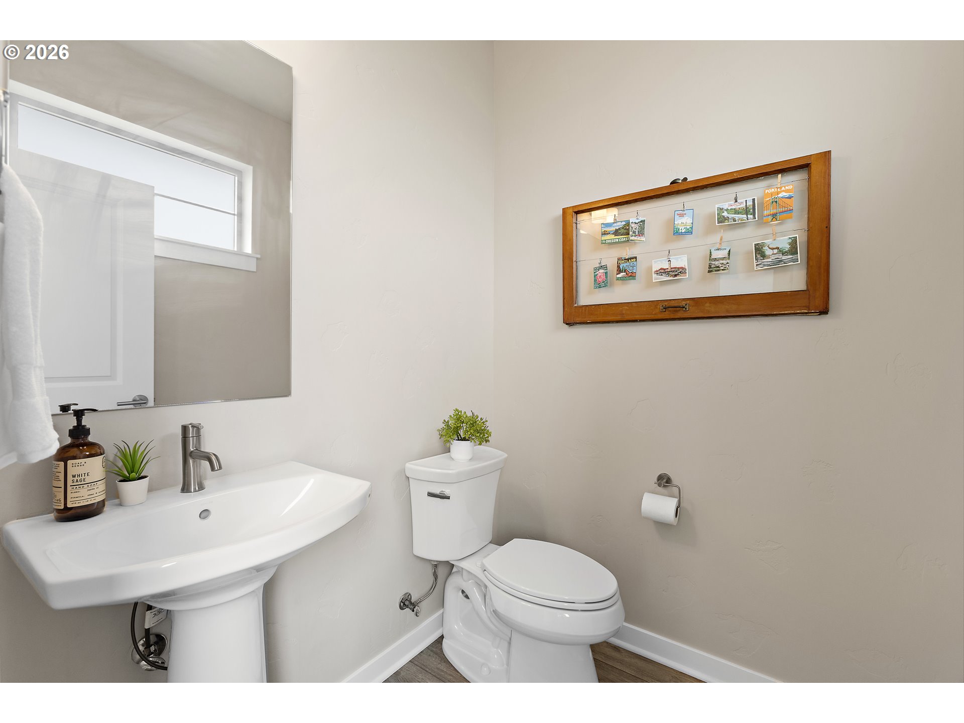 7262 Southwest Woodbury Loop Wilsonville, OR 97070 - Photo 20 of 33 Bathroom