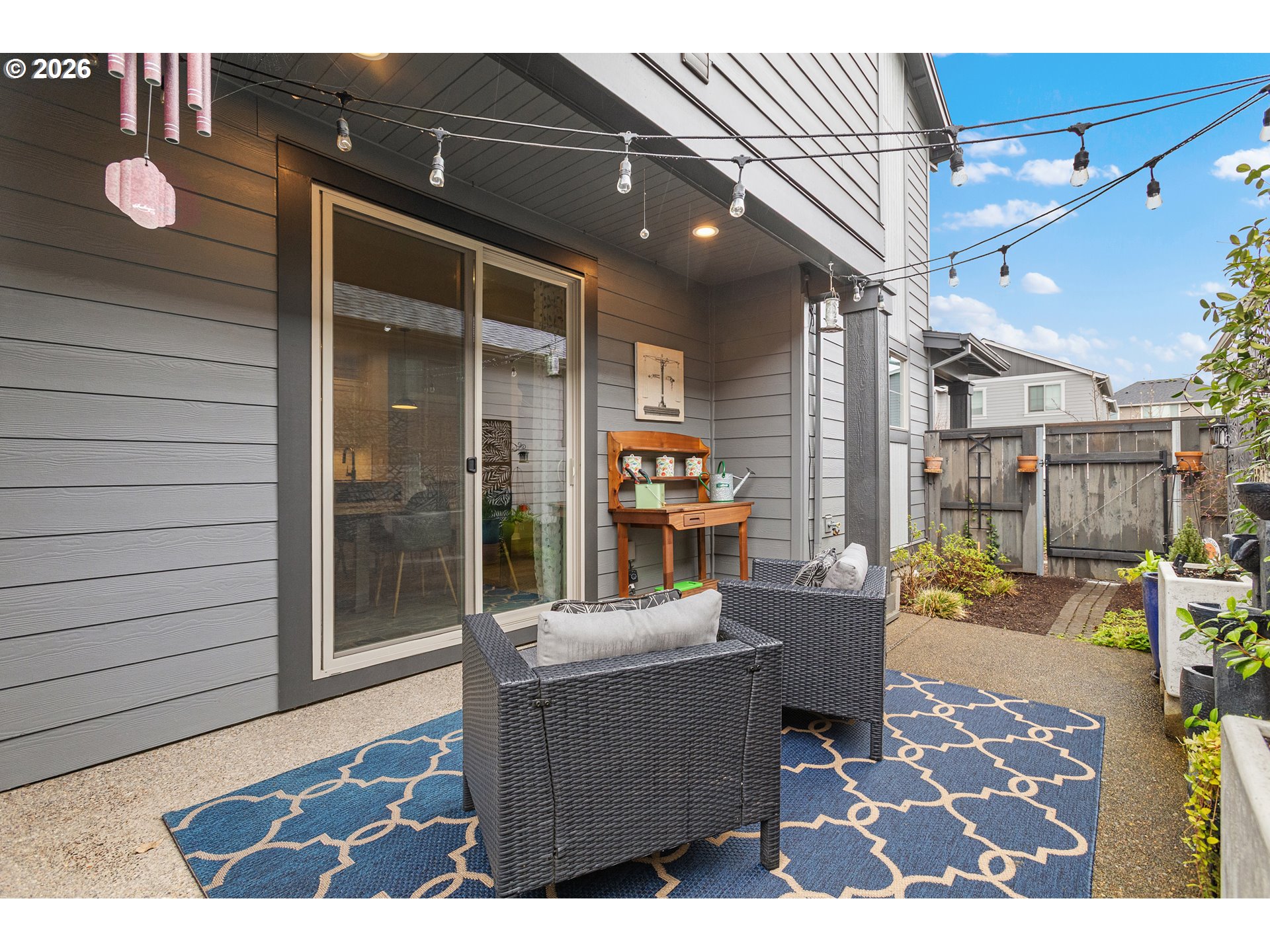 7262 Southwest Woodbury Loop Wilsonville, OR 97070 - Photo 7 of 33 Owner's Suite Bedroom