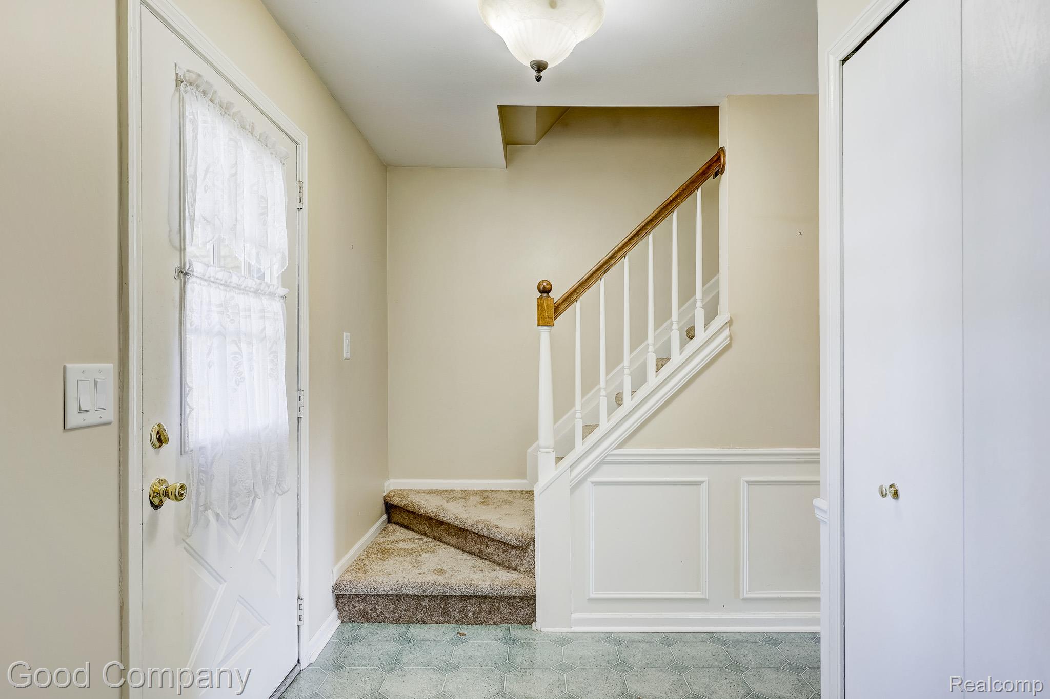 845 Hadley Road Rochester, MI 48307 - Photo 4 of 50 845 Hadley Rd.-4.jpg