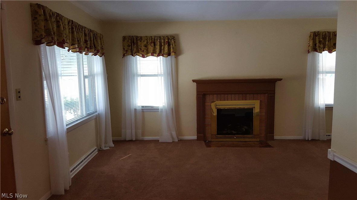6968 York Road Parma Heights, OH 44130 - Photo 2 of 10