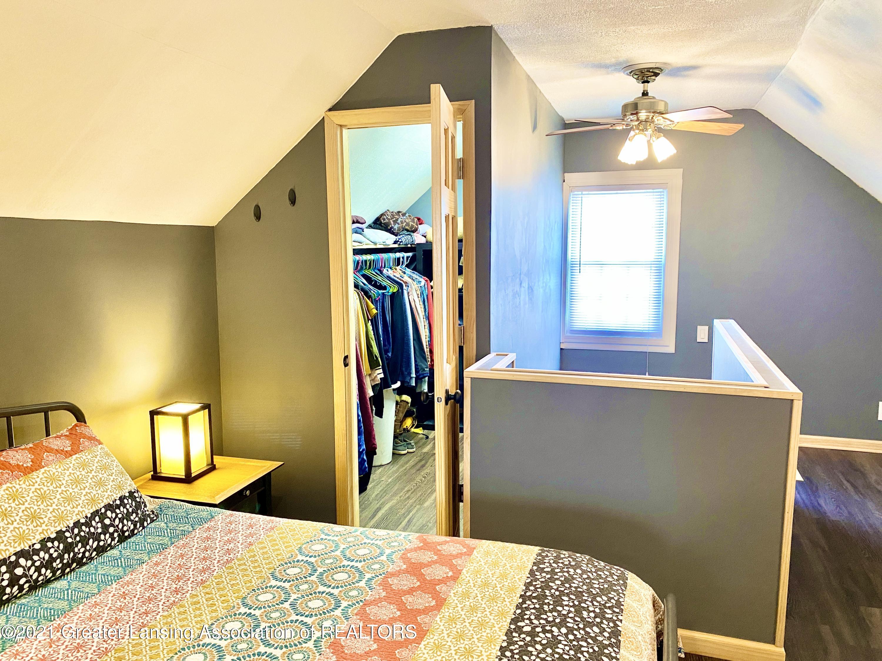 611 Riley Street Lansing, MI 48910 - Photo 21 of 41 Master Bedroom