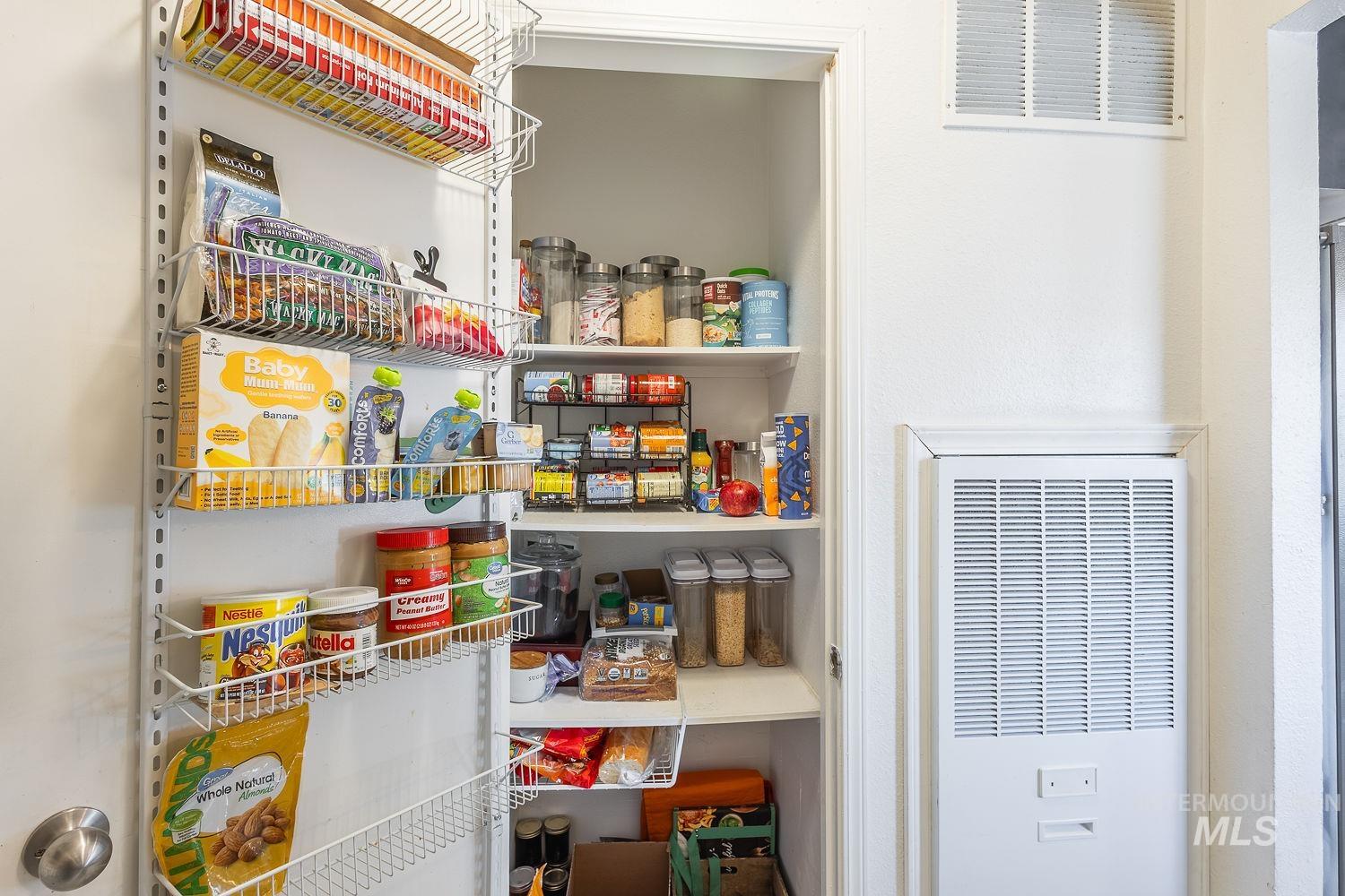 15828 Alverta Avenue Caldwell, ID 83607 - Photo 13 of 47