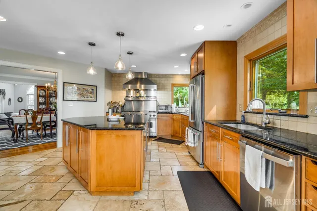 $1,240,000 | 136 Rocktown Lambertville Road, Lambertville, NJ 08530