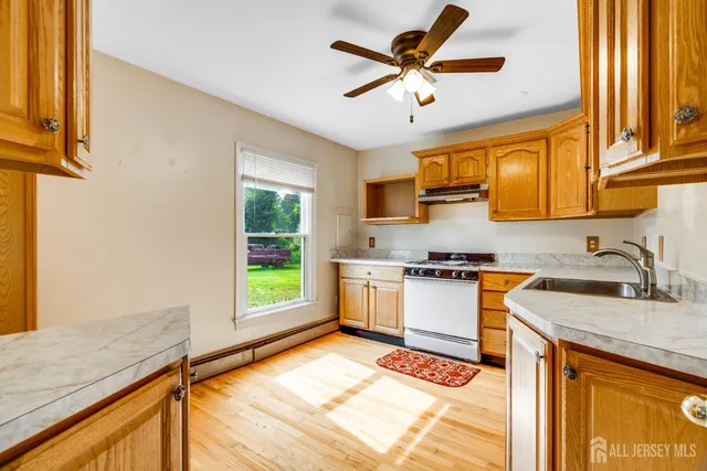 $1,240,000 | 136 Rocktown Lambertville Road, Lambertville, NJ 08530