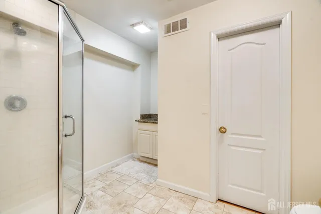 $1,240,000 | 136 Rocktown Lambertville Road, Lambertville, NJ 08530