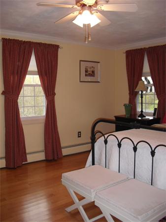 65 Blacksmith Road Seekonk, MA 02771 - Photo 9 of 17 Gallery Image 9