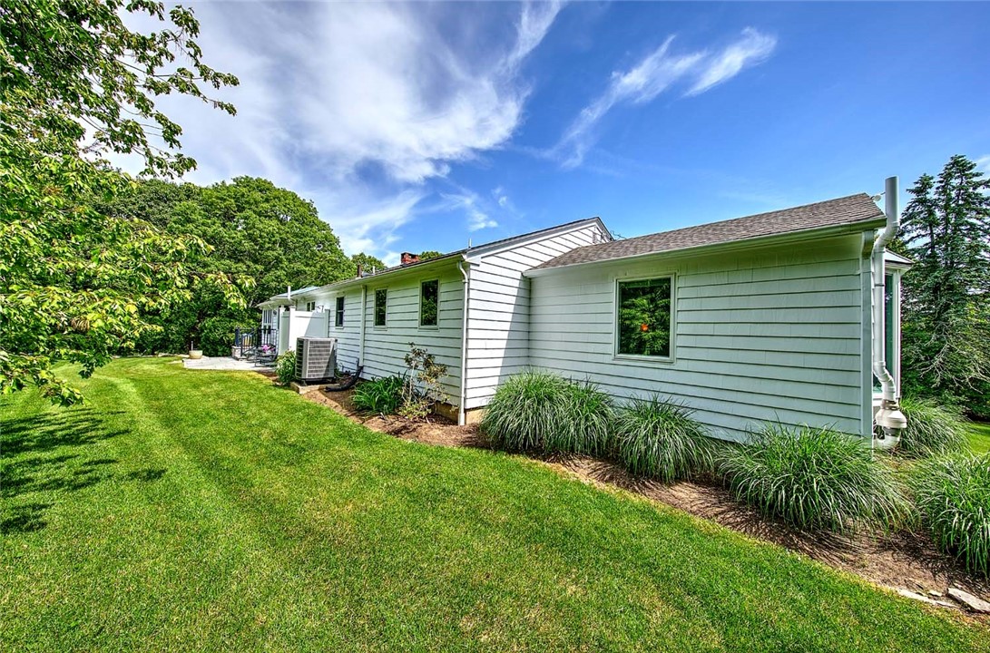 251 Succotash Road South Kingstown, RI 02879 - Photo 7 of 50