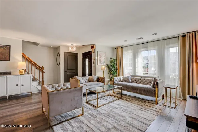 $3,500 | 125 Bedford Place, Morganville, NJ 07751