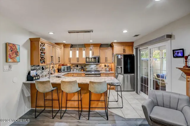 $3,500 | 125 Bedford Place, Morganville, NJ 07751