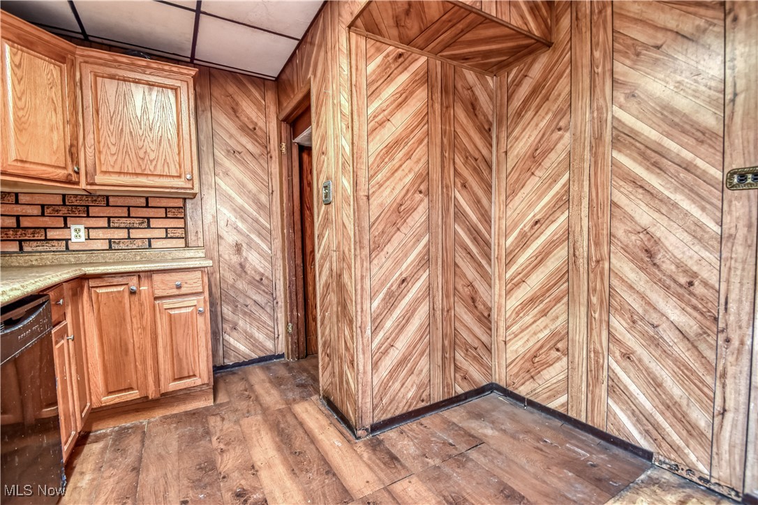 931 Rondel Road Cleveland, OH 44110 - Photo 12 of 24 Gallery Image 12