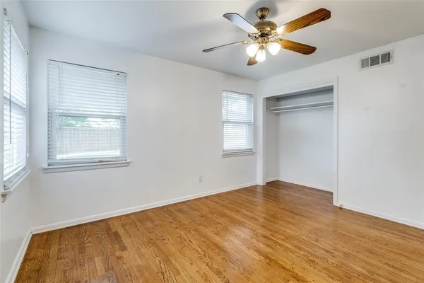 $3,290 | 6418 East Lovers Lane, Dallas, TX 75214