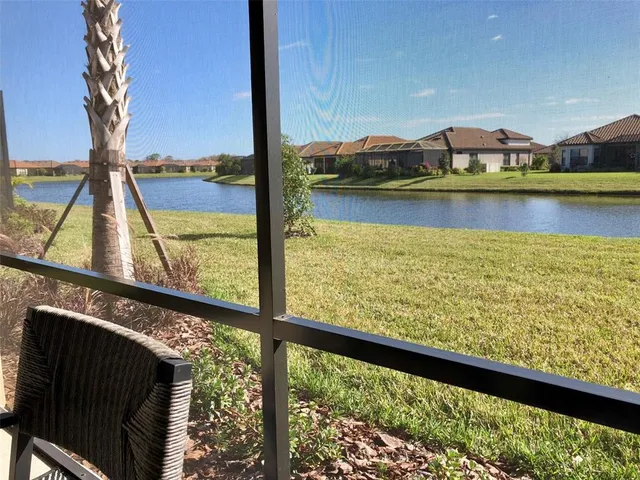 $465,000 | 10114 Highland Park Place, Palmetto, FL 34221