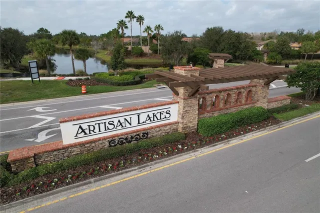 $465,000 | 10114 Highland Park Place, Palmetto, FL 34221