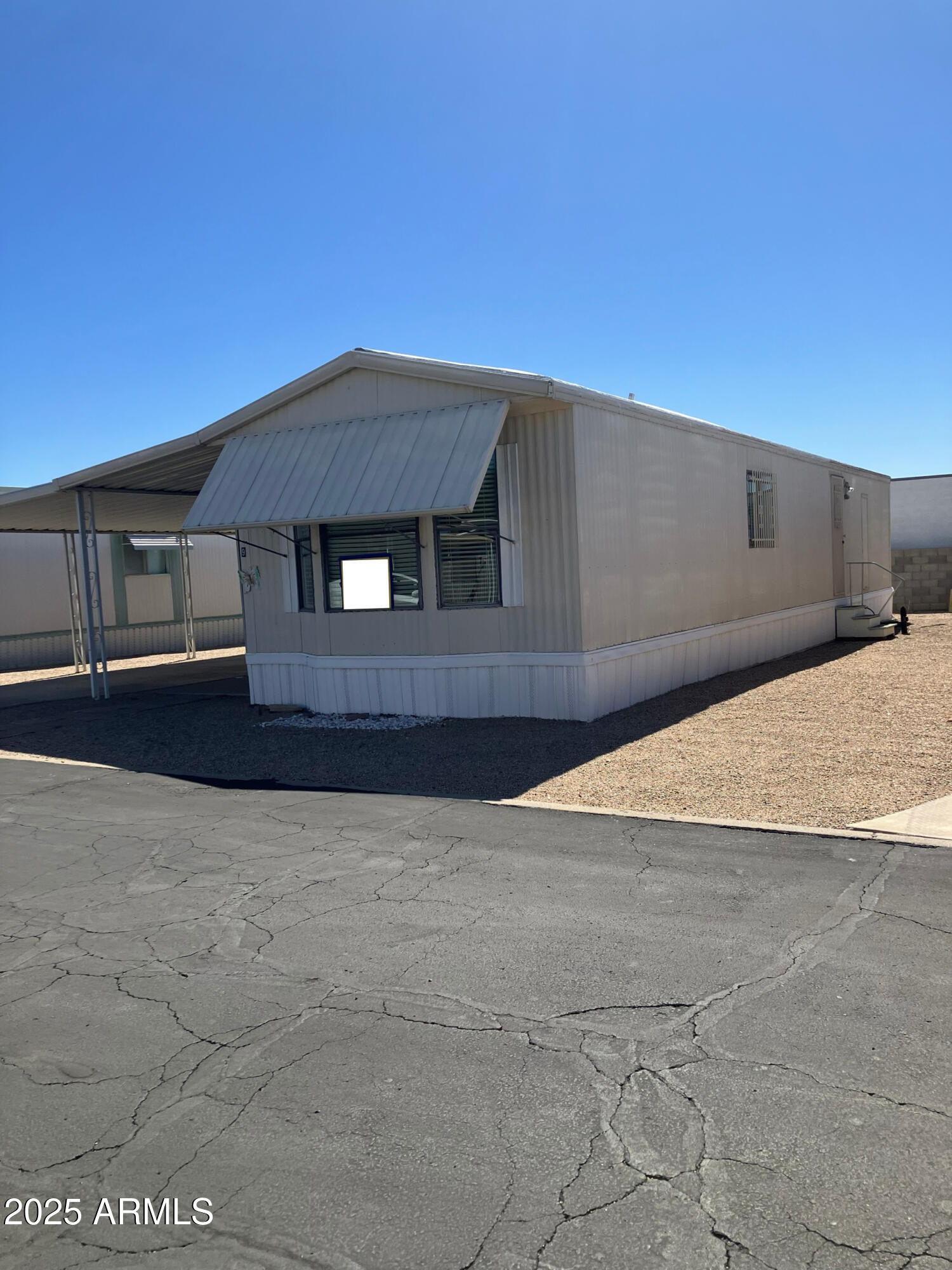 2523 East Contention Mine Road, Unit 9 Phoenix, AZ 85032 - Photo 3 of 17 IMG_0152-1-scaled