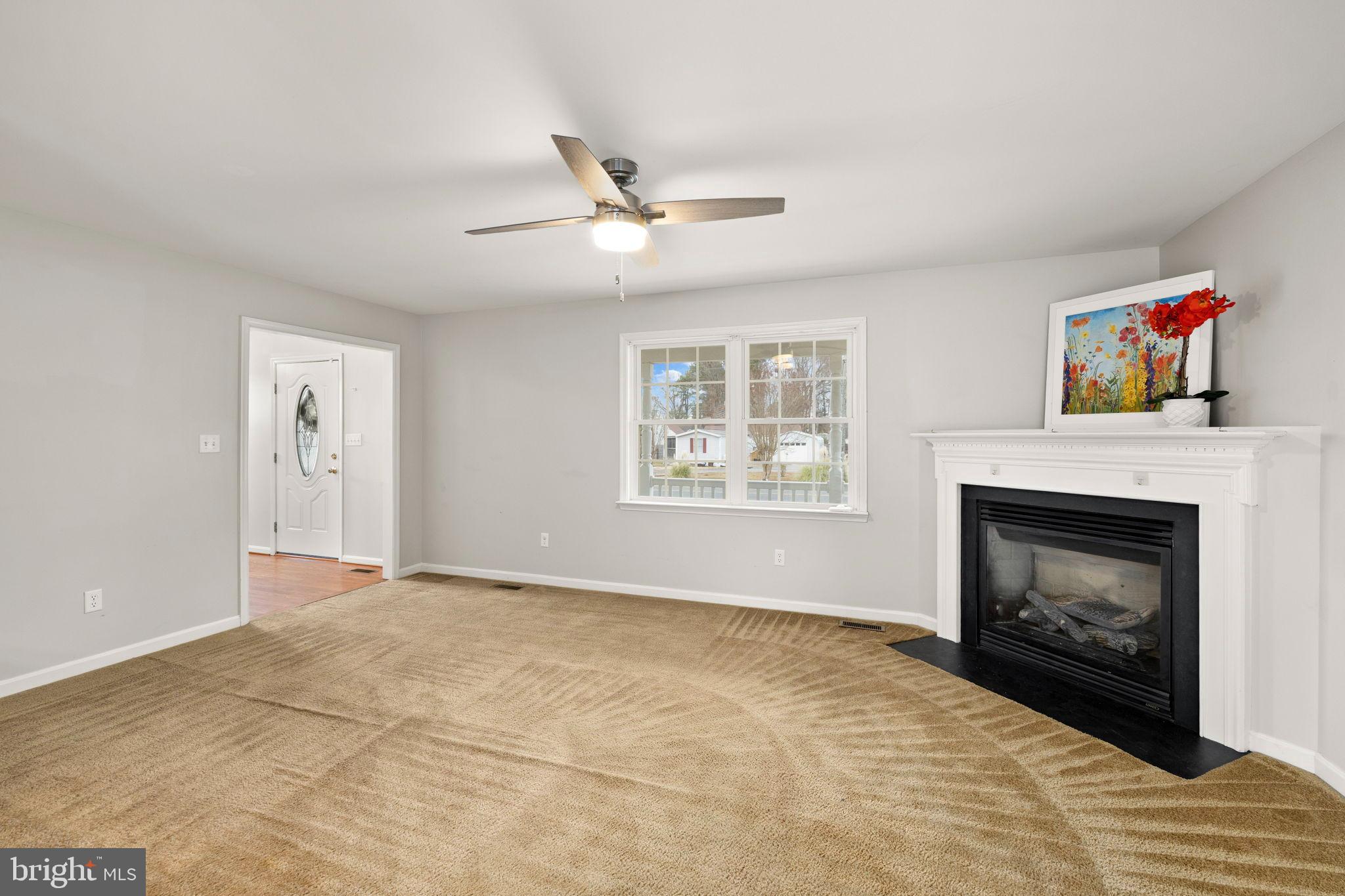 617 Wakefield Drive Colonial Beach, VA 22443 - Photo 14 of 42