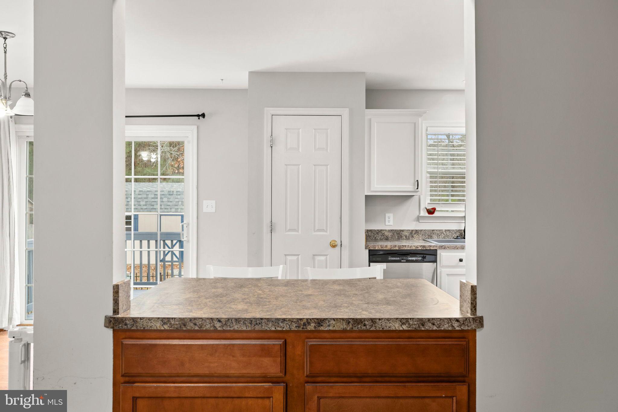 617 Wakefield Drive Colonial Beach, VA 22443 - Photo 15 of 42