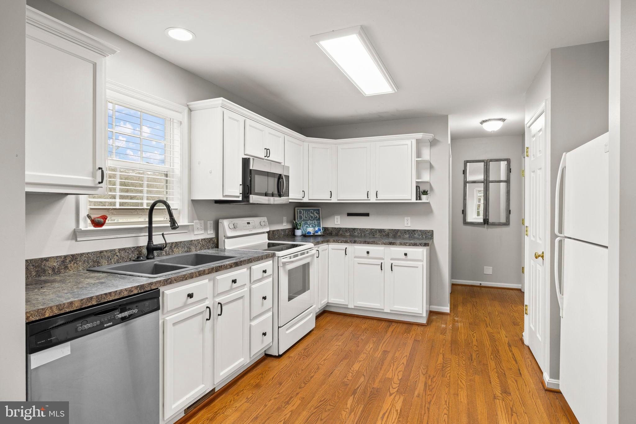 617 Wakefield Drive Colonial Beach, VA 22443 - Photo 21 of 42