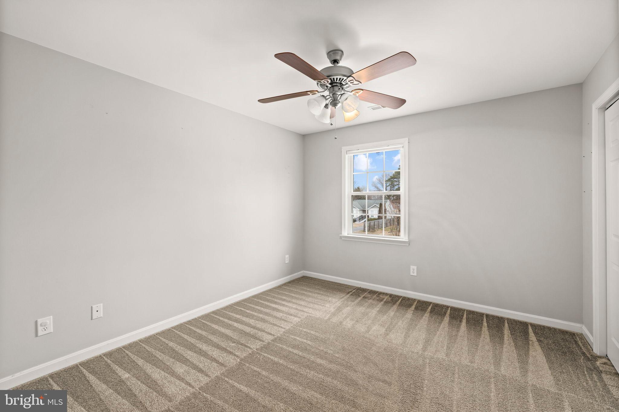 617 Wakefield Drive Colonial Beach, VA 22443 - Photo 31 of 42 Bedroom #3