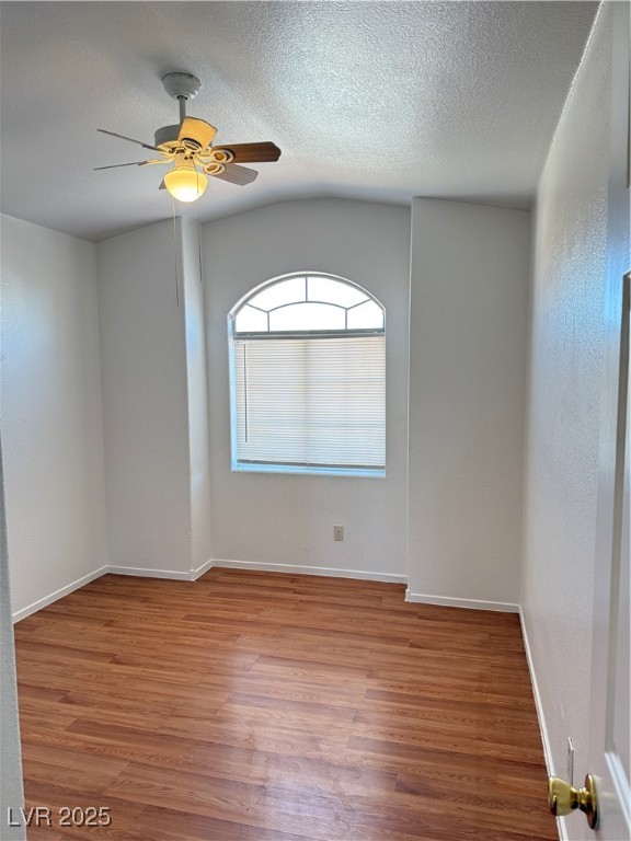 4503 Monitor Way North Las Vegas, NV 89031 - Photo 18 of 25