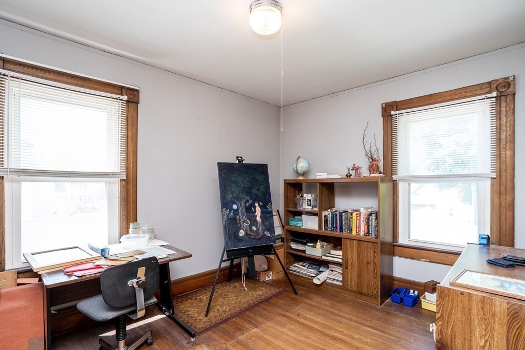 98 Yale Street Springfield, MA 01109 - Photo 24 of 33 Gallery Image 24