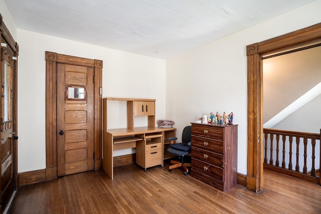 98 Yale Street Springfield, MA 01109 - Photo 26 of 33 Gallery Image 26