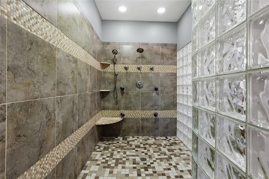 4502 Senate Court Valencia, PA 16059 - Photo 34 of 49 a bathroom with a shower