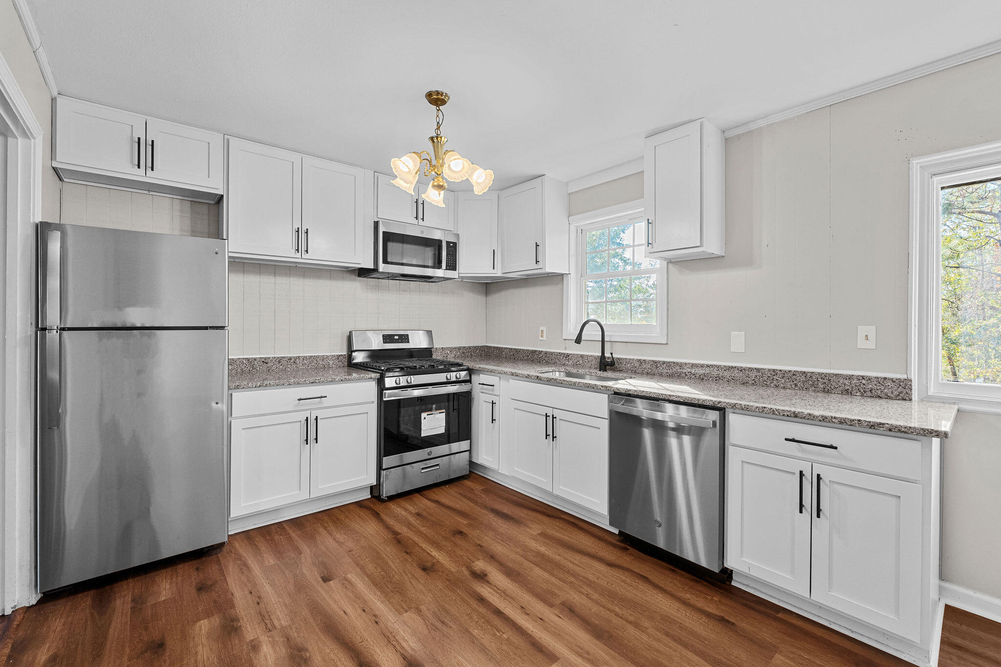 3415 Cauthen Drive Augusta, GA 30906 - Photo 2 of 33 DSC06655