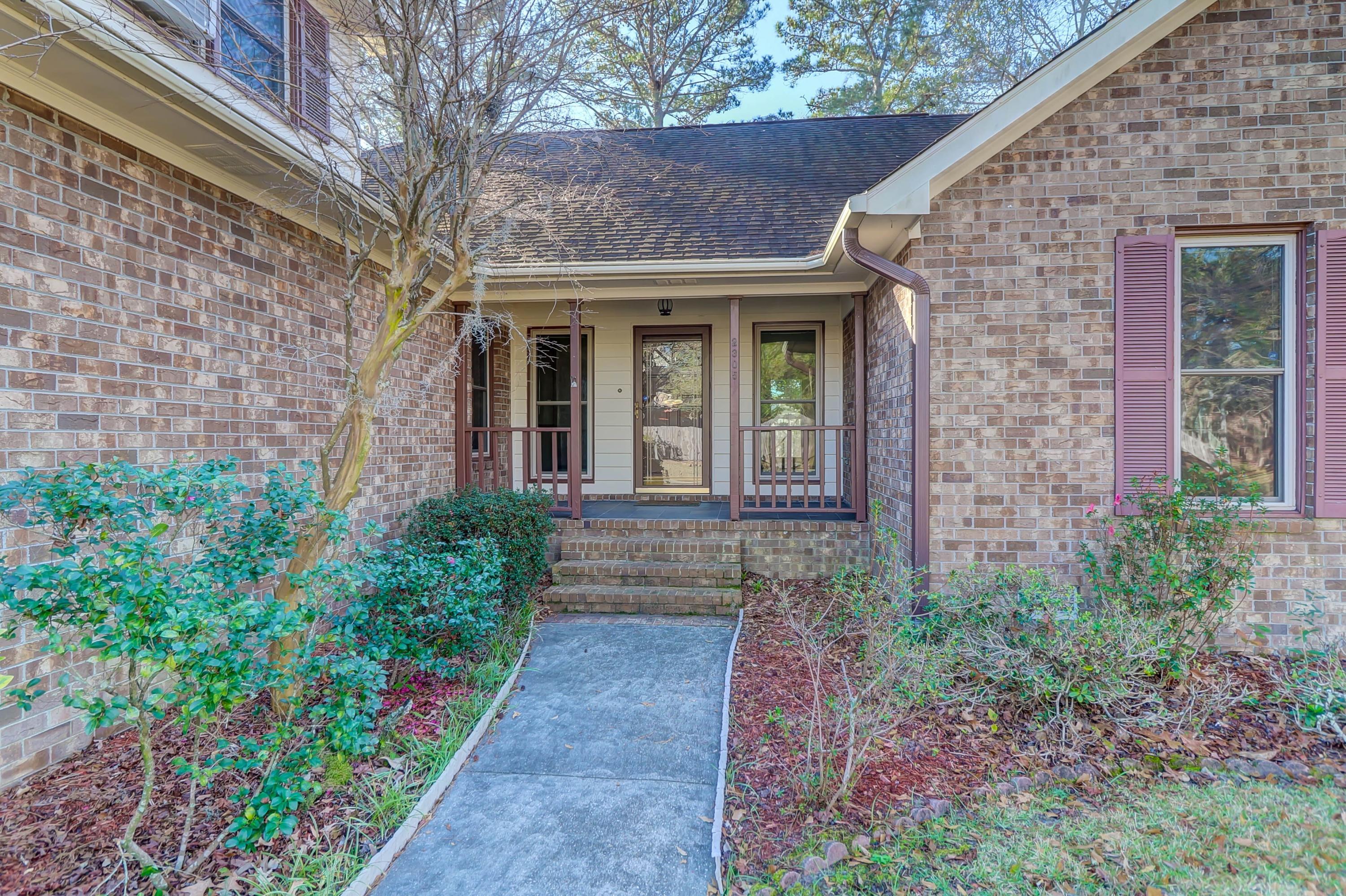 2305 Pristine View Road Charleston, SC 29414 - Photo 2 of 46 52gIN8DQ_jpeg