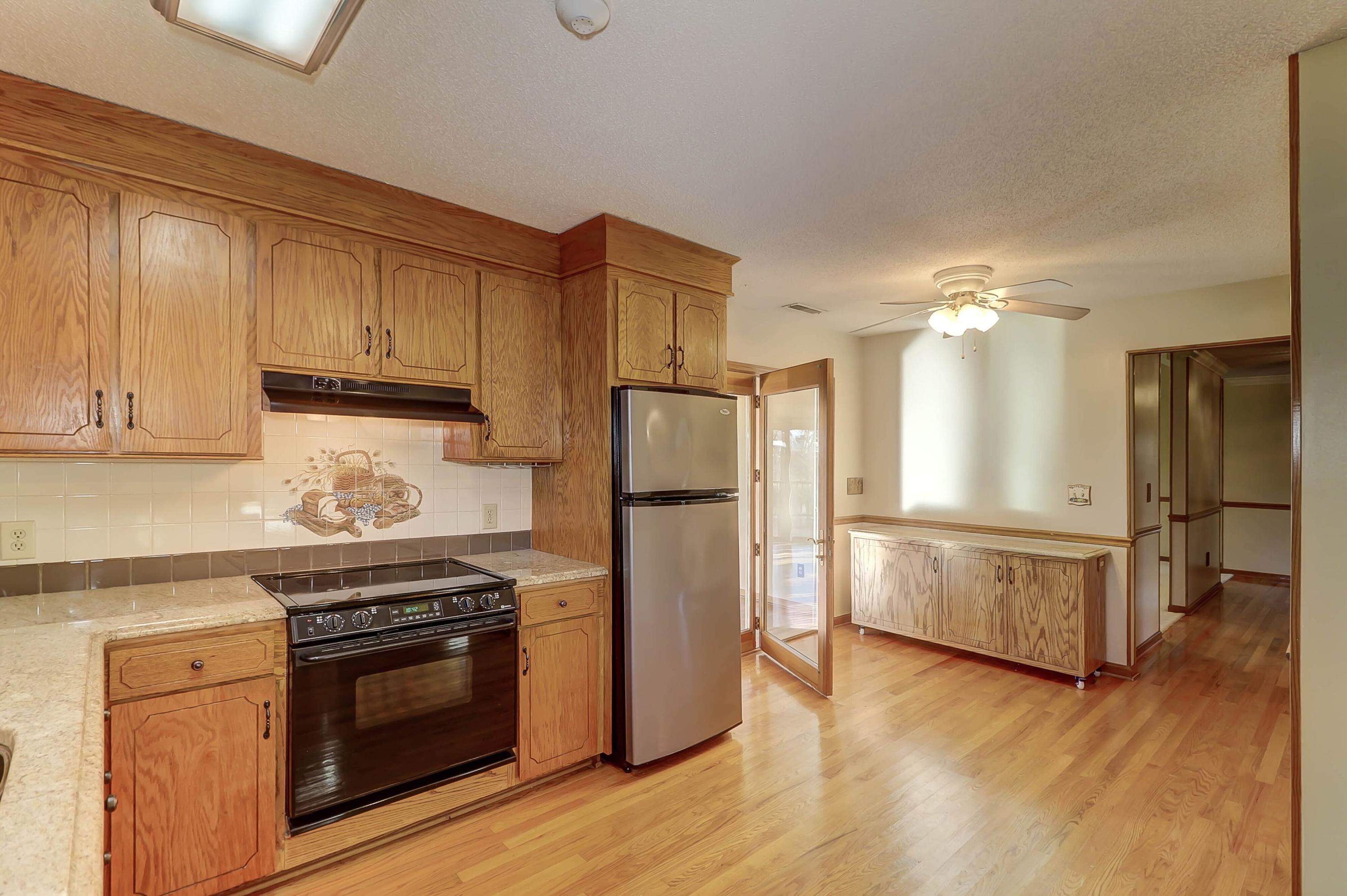 2305 Pristine View Road Charleston, SC 29414 - Photo 13 of 46 URLI-gwQ_jpeg